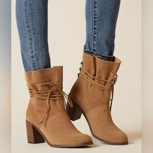 Toms Mila Ankle Tan Booties NWT Sz 9.5
